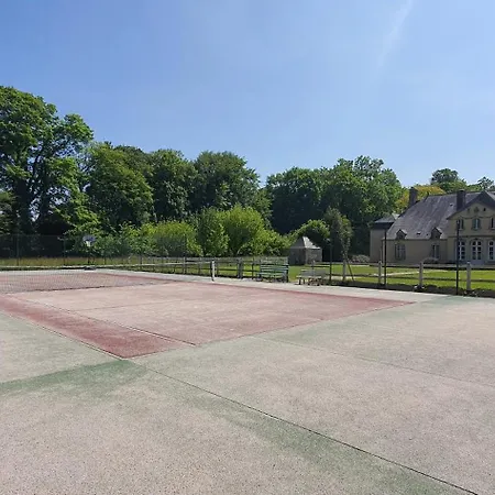 Manoir De Saint Ouen Bed and breakfast 3*